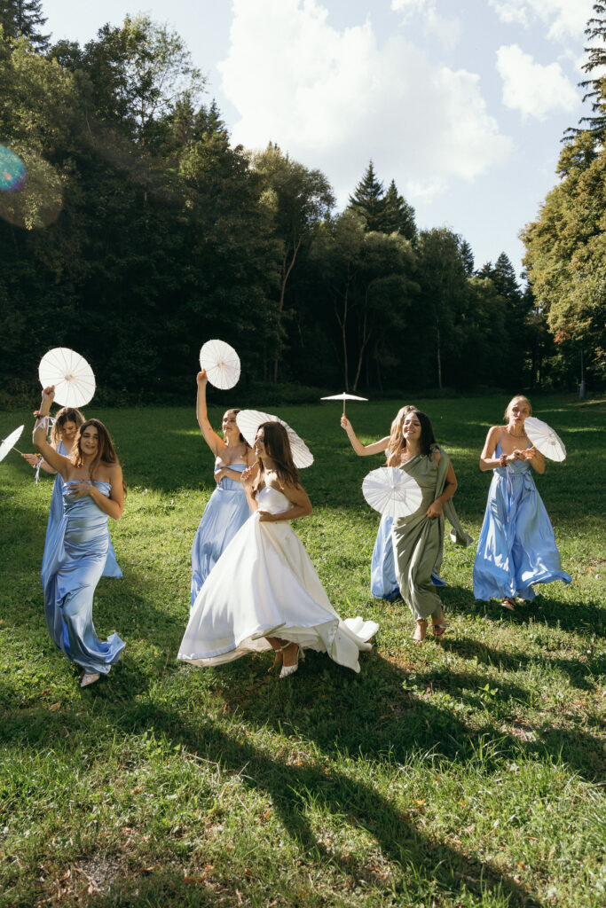 Chic bride and bridesmaids in Mallorca – Artistic wedding photographer Europe capturing candid moments and fashion-forward bridal party style in Spain.