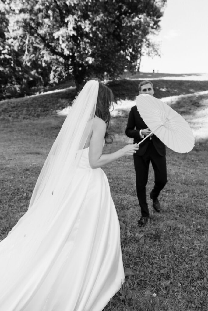 Romantic wedding couple photography in Mallorca – Artistic wedding photographer Europe capturing intimate bridal portraits on the Spanish coast – Destination wedding Spain.