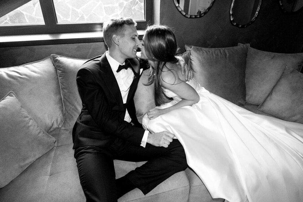 Black and white trendy flash portrait of newlyweds captured by Lucie Muse